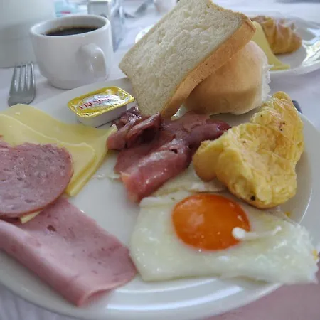 Medina Гостевой дом Bojnik