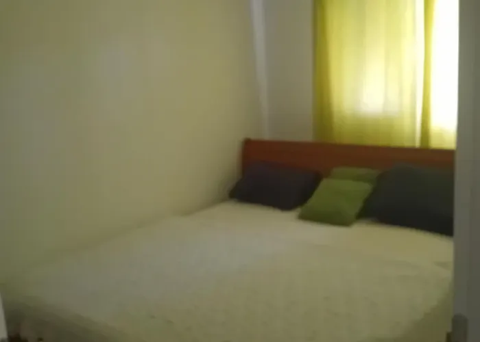 Medina בית הארחה 4*